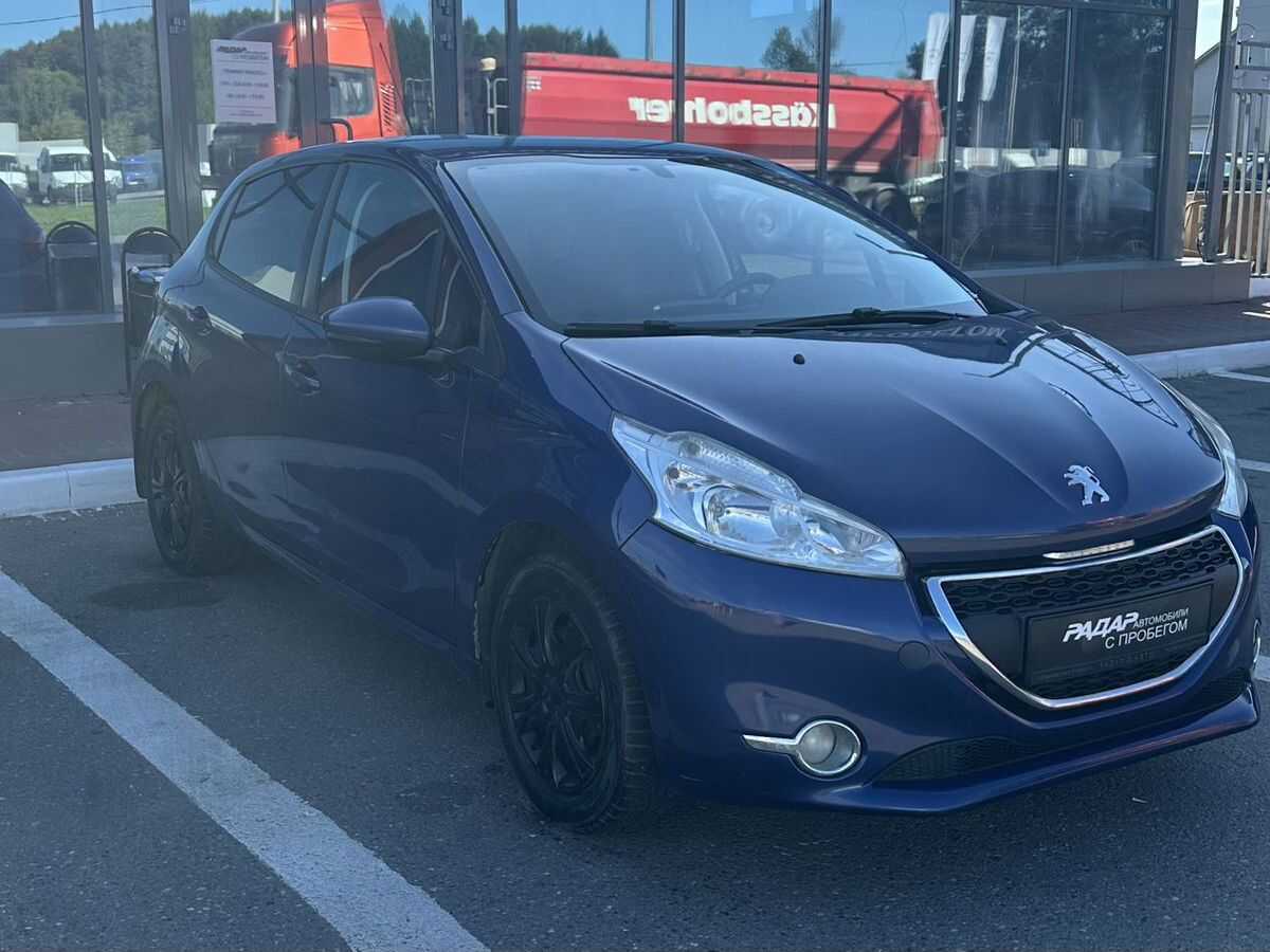 Peugeot 208
