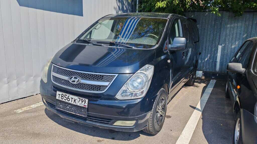 Hyundai Grand Starex